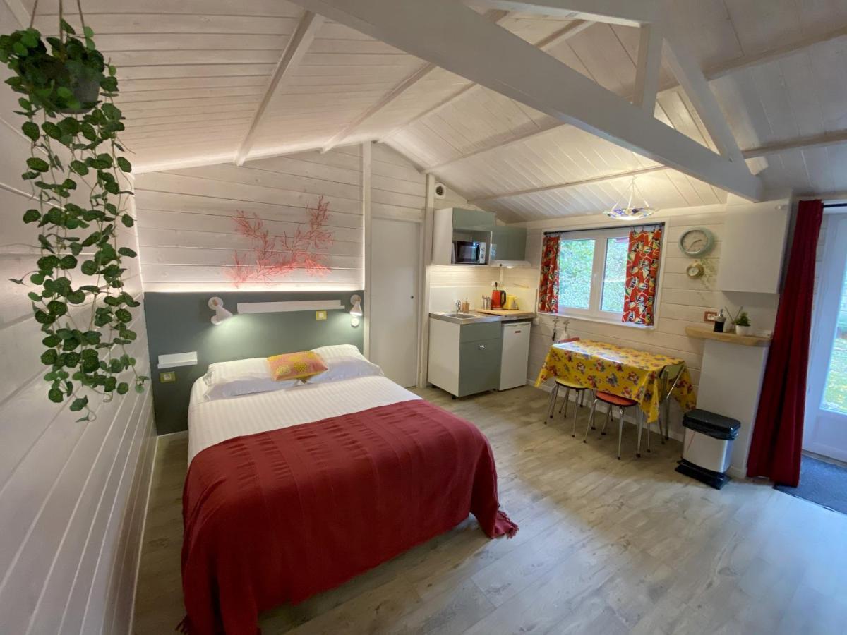 Le Cabanon De Chessy Bed & Breakfast Ngoại thất bức ảnh